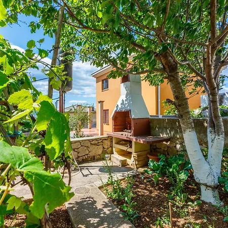 Azur Apartment