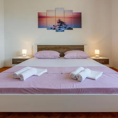 Azur Apartment